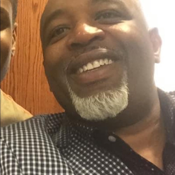 Meet your Posher, La’tonya - Picture 3 of 4